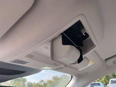 New 2025 Ford Escape Active image 28