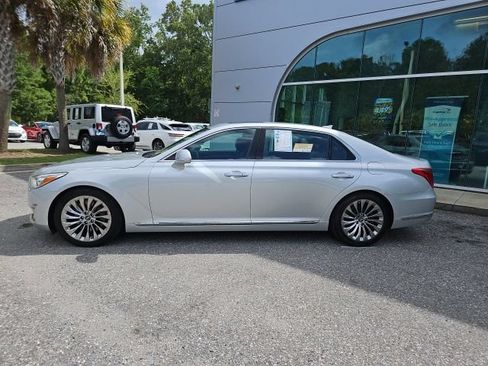 Used 2017 Genesis G90 3.3T Premium AWD/4WD image 3
