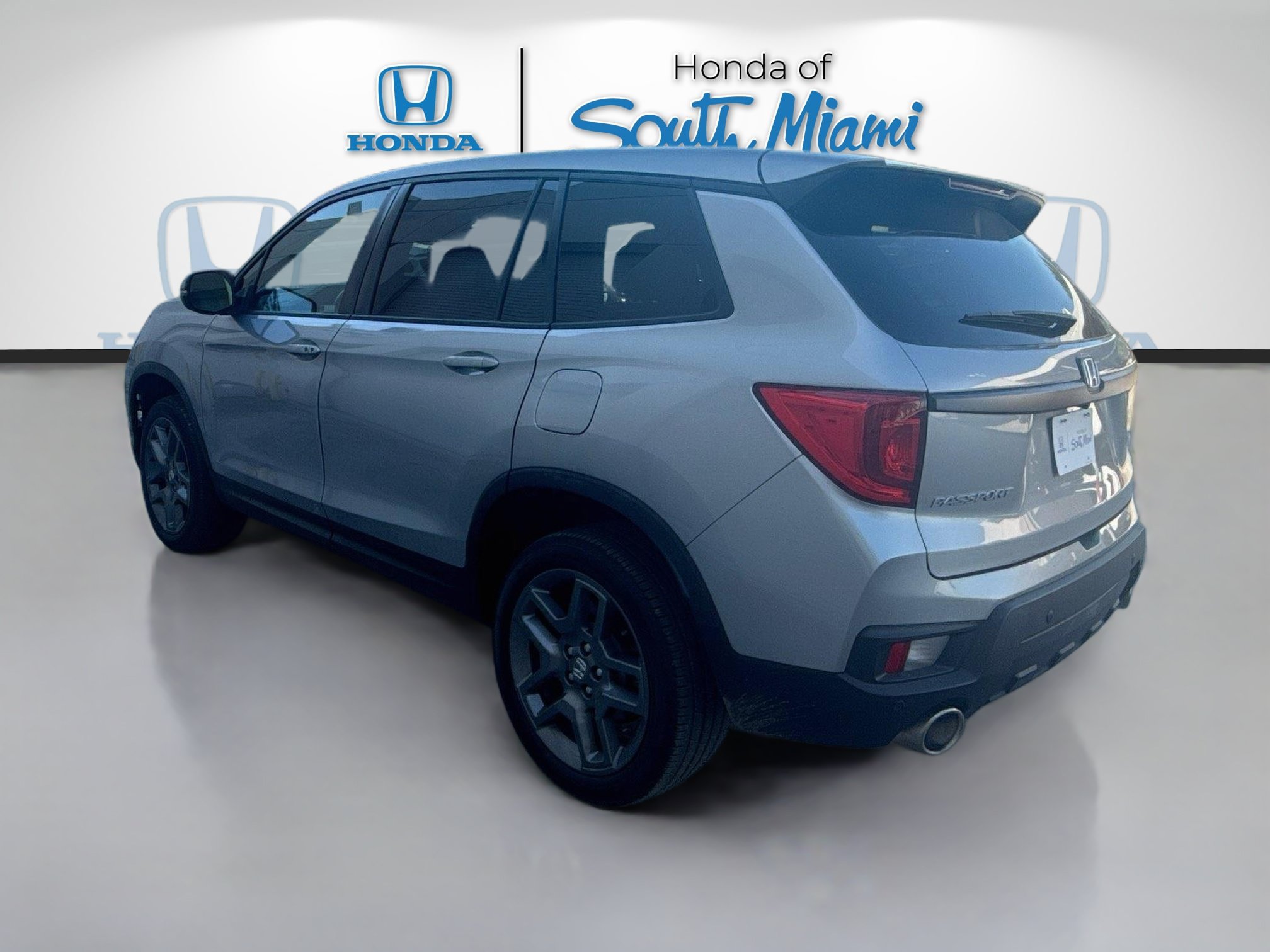 Certified 2023 Honda Passport EX-L image 5