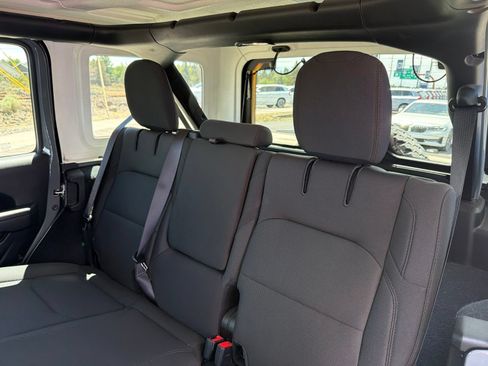 Used 2023 Jeep Wrangler Unlimited w/ 8.4" Radio Group AWD/4WD image 22