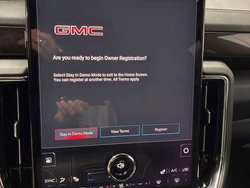 New 2026 GMC Yukon Elevation image 22