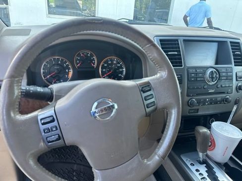 Used 2011 Nissan Armada SL RWD image 29