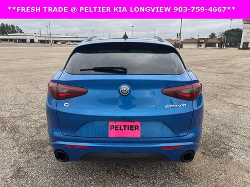 Used 2021 Alfa Romeo Stelvio Ti Sport image 5