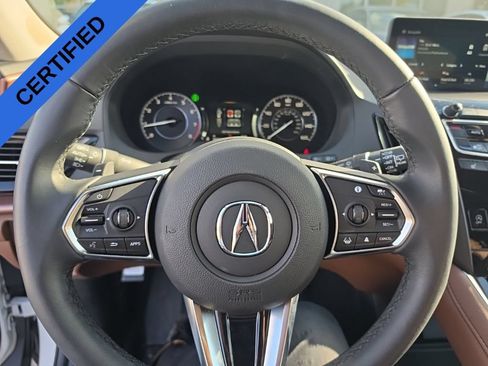 Used 2025 Acura RDX SH-AWD w/ Technology Package image 12