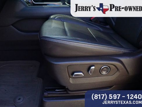Used 2024 GMC Yukon Denali w/ Denali Reserve Package AWD/4WD image 19