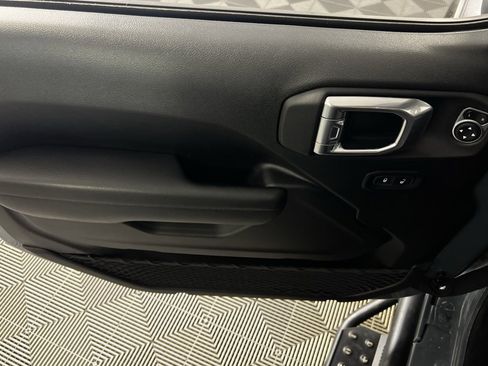 Used 2025 Jeep Wrangler Sport S 4xe image 23