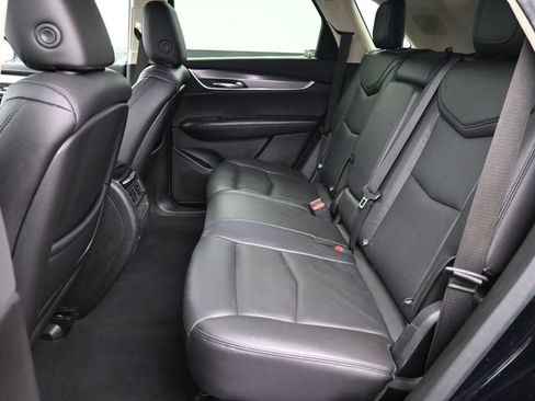 Used 2019 Cadillac XT5 Premium Luxury image 27