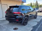 Used 2018 Jeep Grand Cherokee Altitude image 4