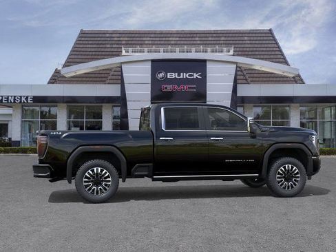 New 2026 GMC Sierra 2500 Denali Ultimate image 5