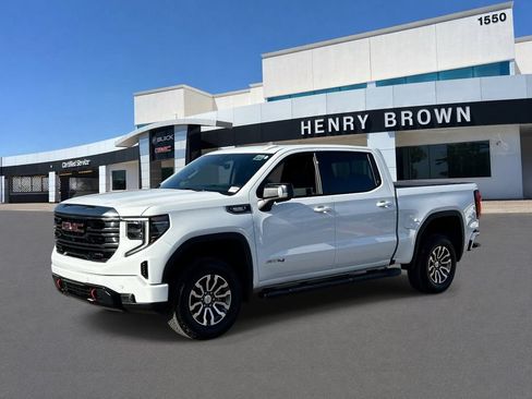 Used 2023 GMC Sierra 1500 AT4 w/ Technology Package AWD/4WD image 1