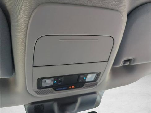 Used 2025 Ford F150 Lightning Flash image 15