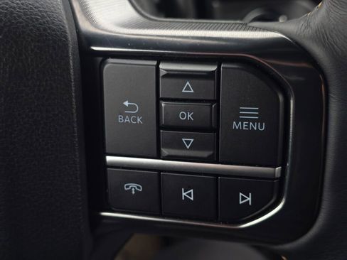 Used 2024 Ford F350 Platinum image 44