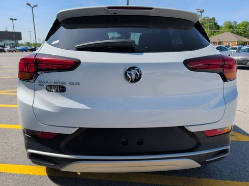 Used 2021 Buick Encore GX Preferred w/ Cold Weather Comfort Package AWD/4WD image 6