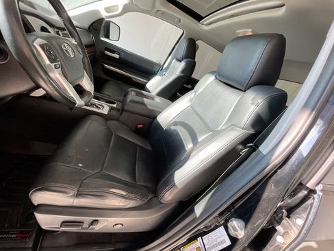 Used 2015 Toyota Tundra Limited w/ Limited Premium Package AWD/4WD image 11