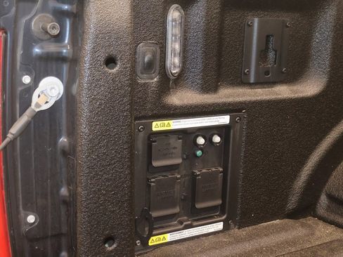 Certified 2022 Ford F150 Limited image 41