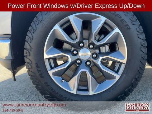 Used 2022 Chevrolet Silverado 1500 LT w/ Z71 Off-Road Package image 16