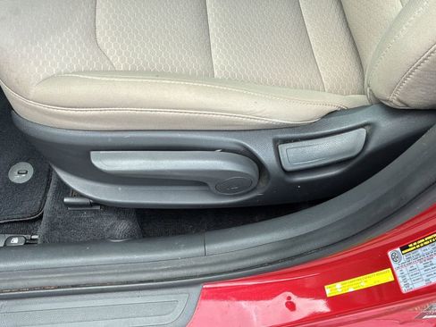 Used 2019 Hyundai Elantra ECO FWD image 13