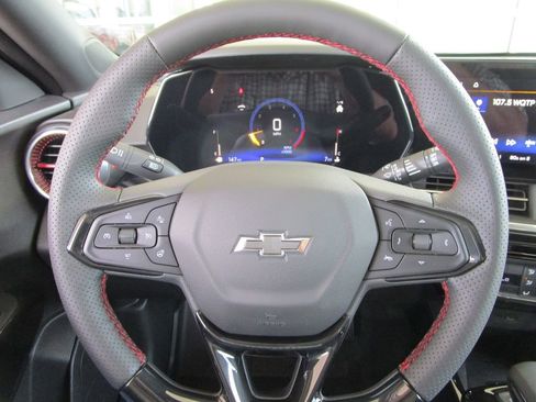 New 2026 Chevrolet Trax RS w/ Sunroof Package image 26