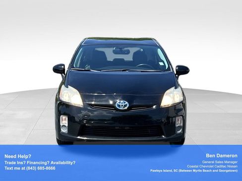 Used 2011 Toyota Prius Four FWD image 2