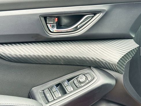 Certified 2025 Subaru Ascent Premium image 24