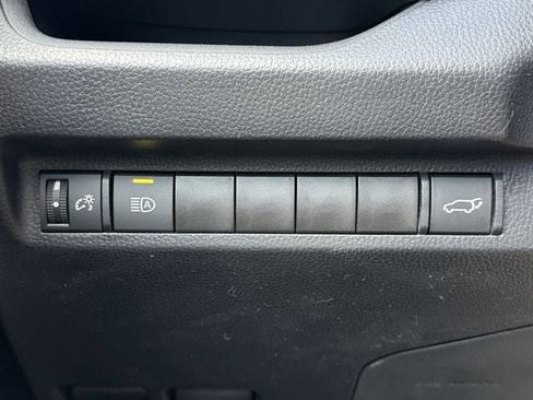 Certified 2025 Toyota RAV4 XLE Premium image 22