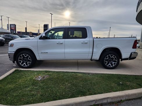 Used 2025 RAM 1500 Laramie image 8
