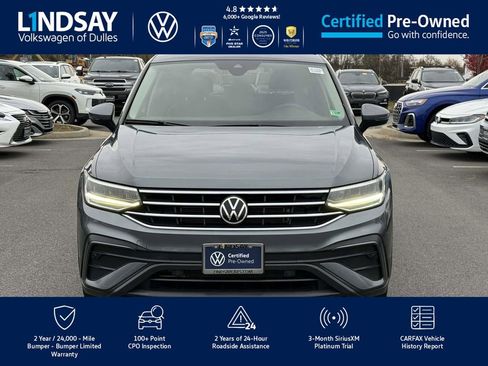 Certified 2022 Volkswagen Tiguan SE image 3