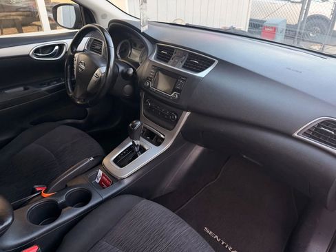 Used 2015 Nissan Sentra SV image 11
