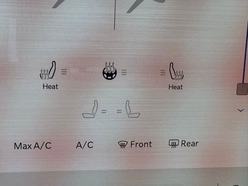 New 2026 RAM 1500 4x4 Crew Cab image 25