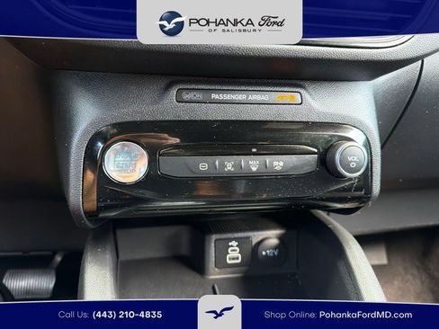 Certified 2025 Ford Escape ST-Line Select w/ Tech Pack #1 AWD/4WD image 12