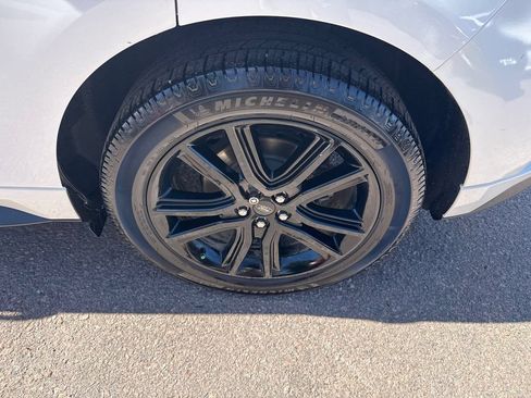 Used 2020 Ford Edge ST-Line FWD image 21