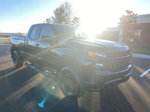 Used 2019 Chevrolet Silverado 1500 Custom Trail Boss w/ Custom Convenience Package image 41