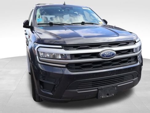 Used 2024 Ford Expedition Max XLT AWD/4WD image 9