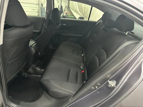 Used 2015 Honda Accord Sport image 21