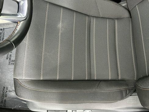 Used 2025 Honda CR-V Sport image 18