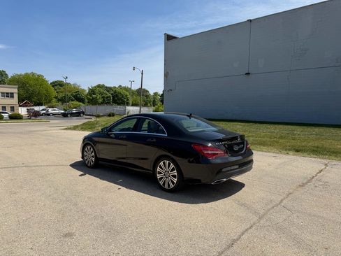 Used 2018 Mercedes-Benz CLA 250 4MATIC image 5