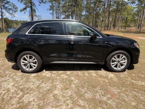 Used 2024 Audi Q3 2.0T Premium image 6