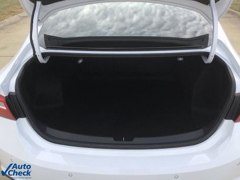 Used 2024 Chevrolet Malibu RS image 6