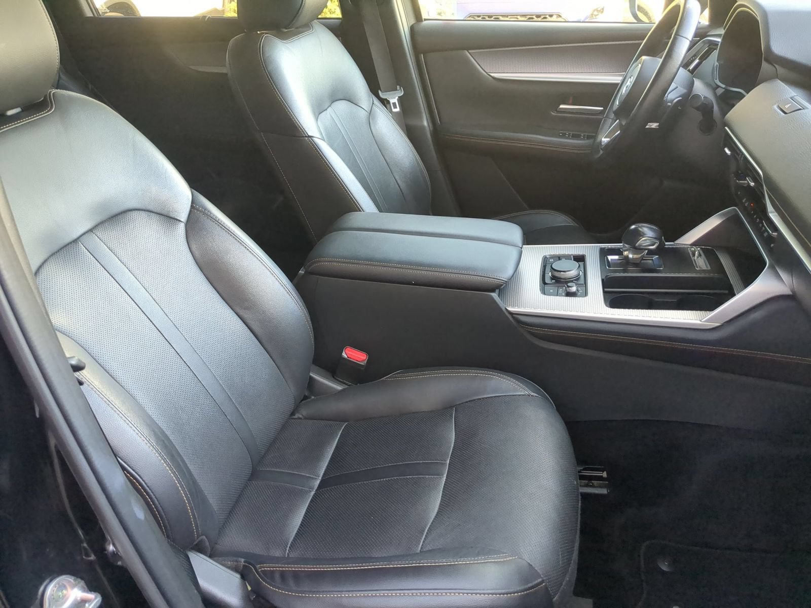 Used 2025 MAZDA CX-70 3.3 Turbo w/ Preferred Package AWD/4WD image 27