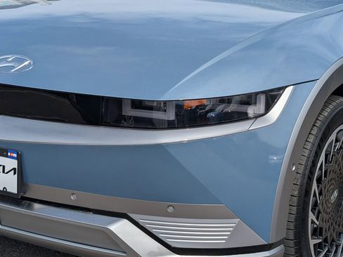 Used 2024 Hyundai Ioniq 5 Limited image 9