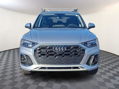 Used 2023 Audi Q5 e Premium Plus w/ Premium Plus Package image 2