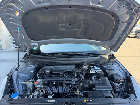 Used 2023 Hyundai Elantra SEL image 22