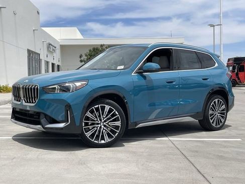 Used 2025 BMW X1 xDrive28i w/ Convenience Package AWD/4WD image 2