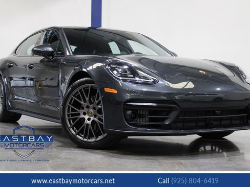 Used 2023 Porsche Panamera Platinum Edition image 1