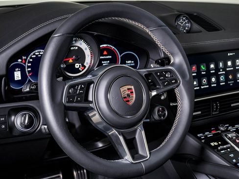Certified 2023 Porsche Cayenne GTS image 18