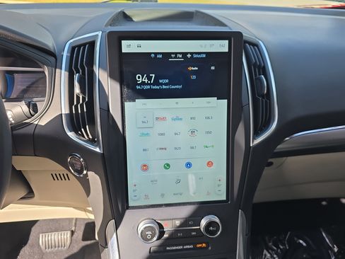 Used 2023 Ford Edge Titanium w/ Equipment Group 301A image 19