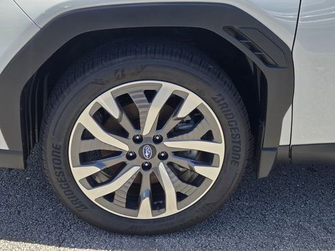 Certified 2025 Subaru Forester Touring AWD/4WD image 11