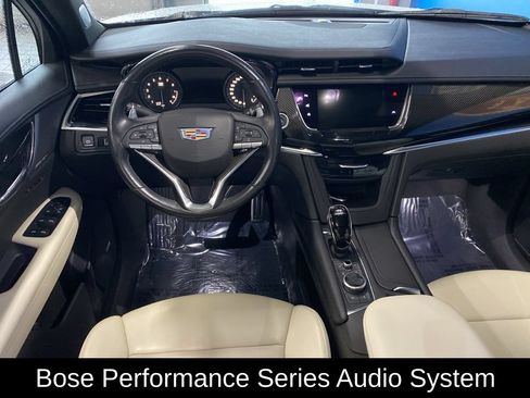 Used 2023 Cadillac XT6 Sport w/ Technology Package AWD/4WD image 5