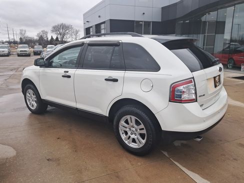 Used 2010 Ford Edge SE FWD image 5