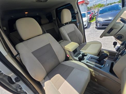 Used 2009 Ford Escape XLT FWD image 21